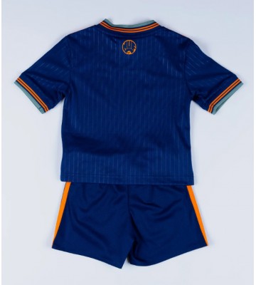 Newcastle United Tredjetrøje Børn 2025-26 Kortærmet (+ Korte bukser)